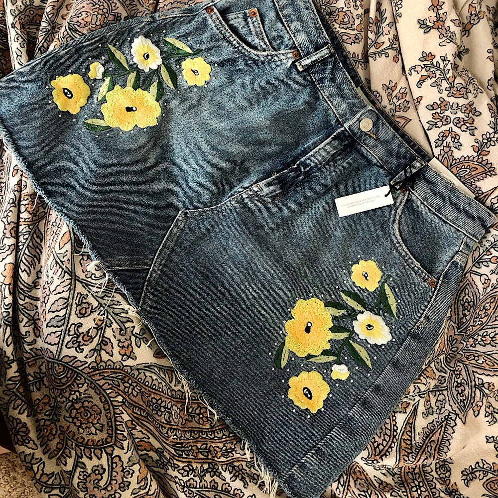 Topshop denim floral skirt